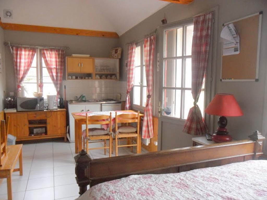 Gite Hotel Chambre D' Hotes Et Roulottes Et Du Ternois Saint-Pol-sur-Ternoise Kamer foto
